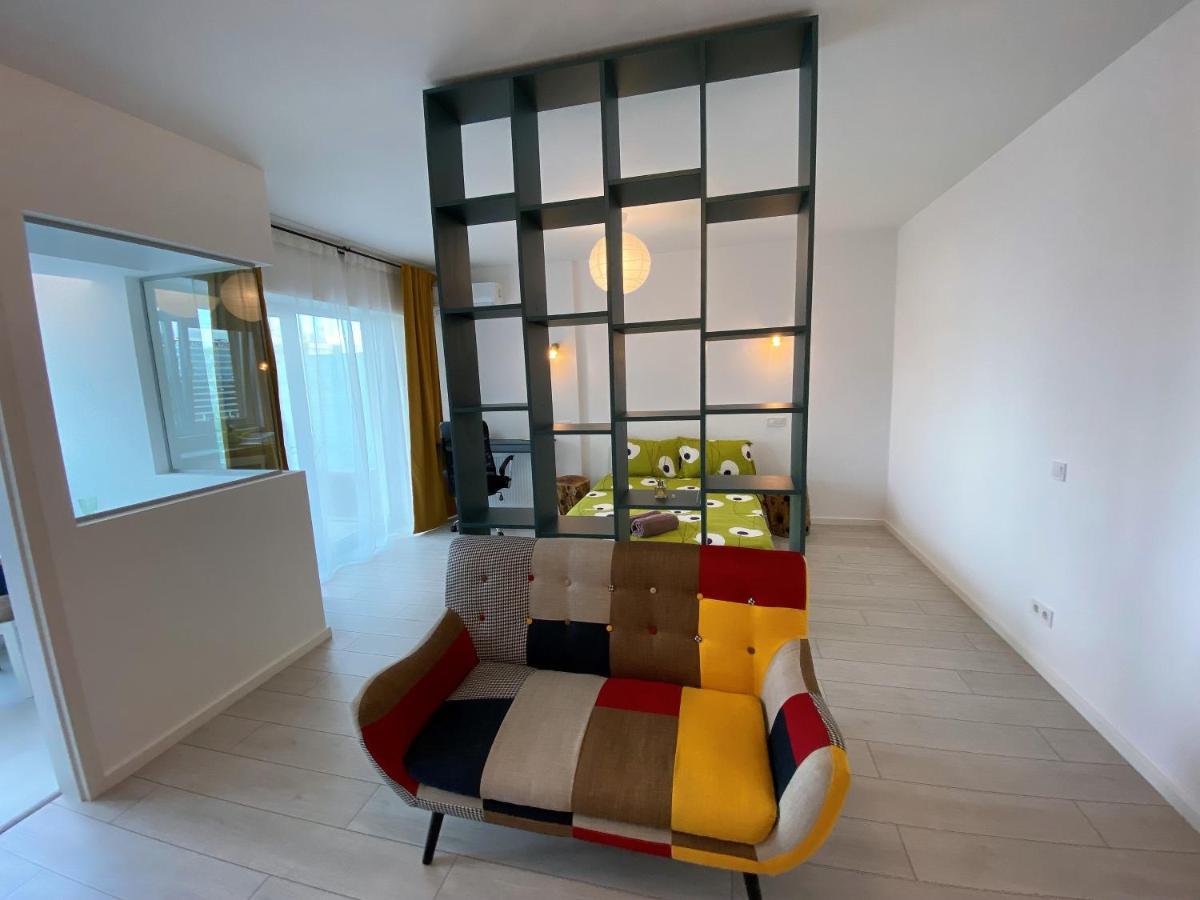 Plaza View Studio Bukarest Exteriör bild